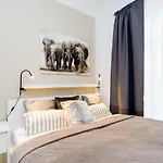 The Lohmeyerstr Hh, 2 Bed Rooms Up To 5 People
